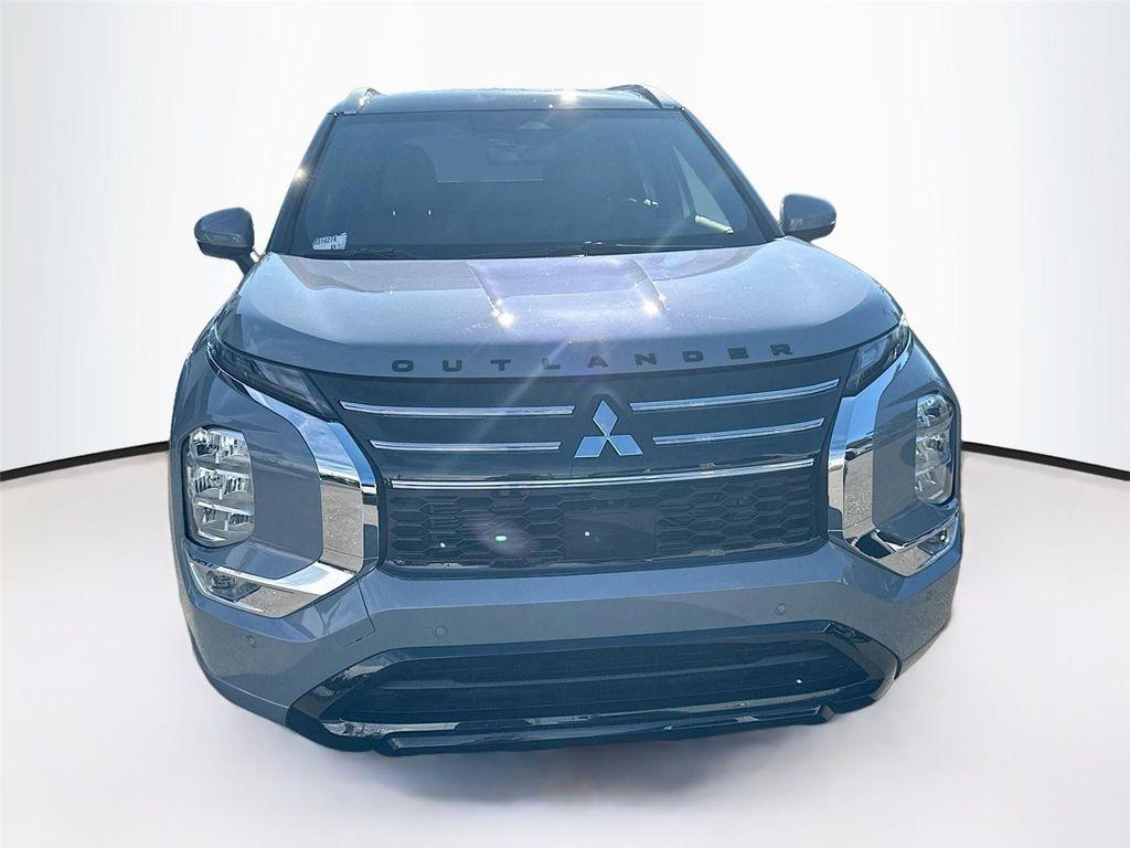 new 2025 Mitsubishi Outlander car, priced at $38,880