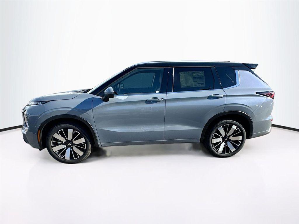 new 2025 Mitsubishi Outlander car, priced at $38,880