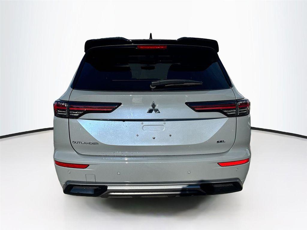 new 2025 Mitsubishi Outlander car, priced at $38,880