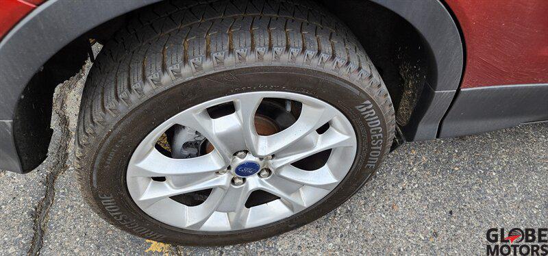 used 2014 Ford Escape car, priced at $11,995