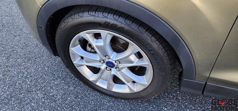 used 2013 Ford Escape car, priced at $9,450