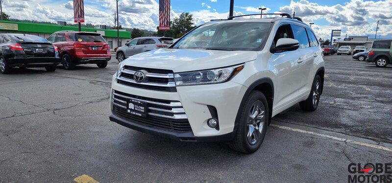 used 2017 Toyota Highlander car, priced at $22,755