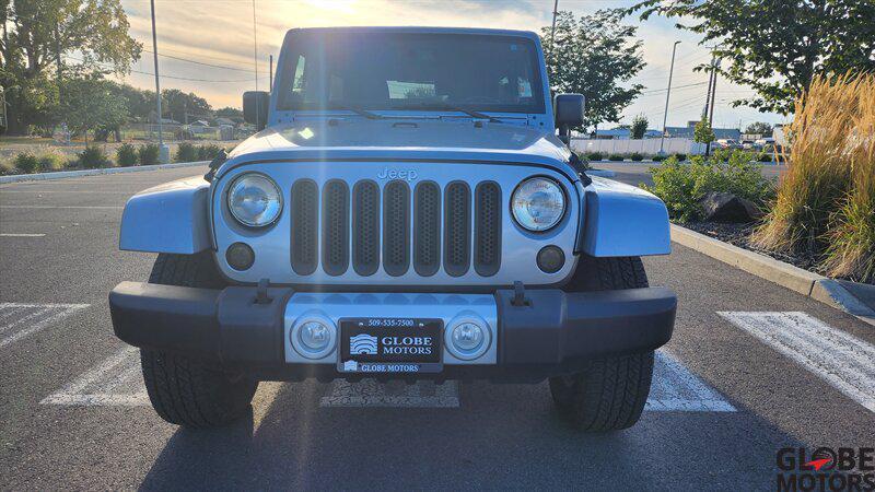 used 2013 Jeep Wrangler Unlimited car, priced at $18,225