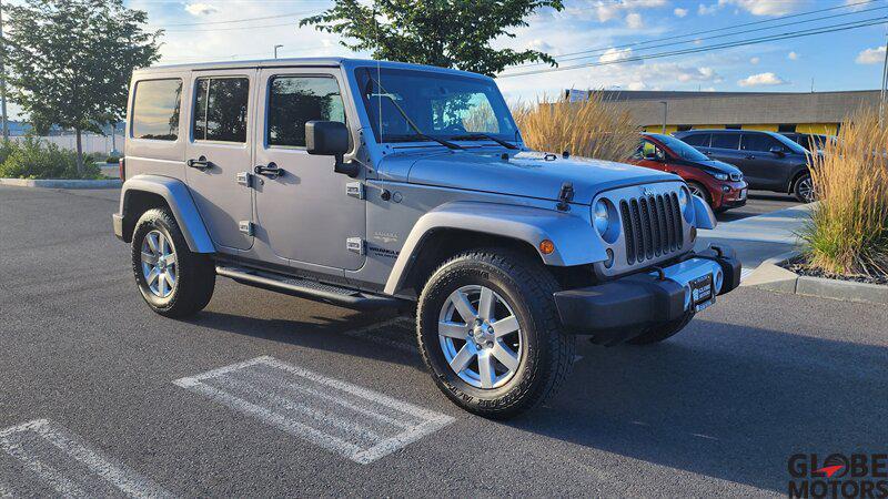 used 2013 Jeep Wrangler Unlimited car, priced at $18,225