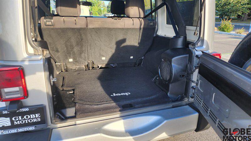 used 2013 Jeep Wrangler Unlimited car, priced at $18,225