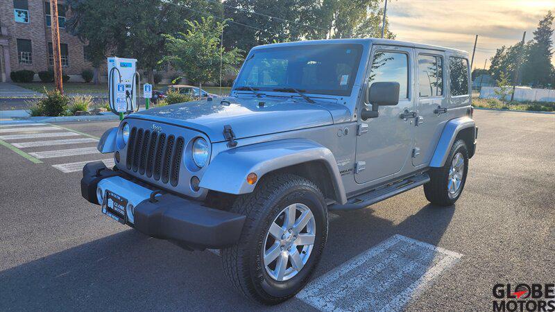 used 2013 Jeep Wrangler Unlimited car, priced at $18,225