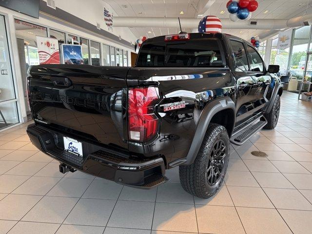 new 2025 Chevrolet Colorado car, priced at $44,700