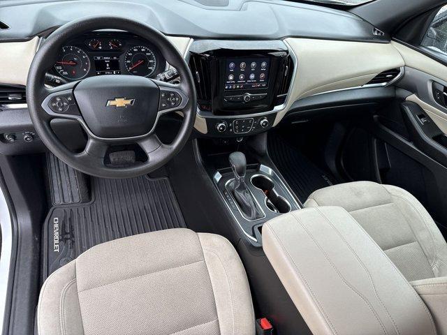 used 2023 Chevrolet Traverse car, priced at $27,988