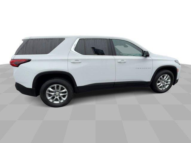 used 2023 Chevrolet Traverse car, priced at $27,988