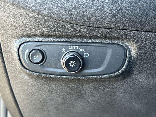 used 2023 Chevrolet Equinox car, priced at $20,000