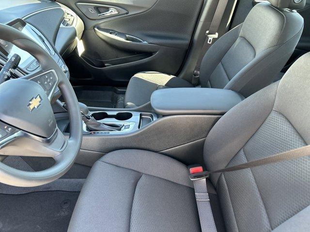 new 2025 Chevrolet Malibu car, priced at $27,440