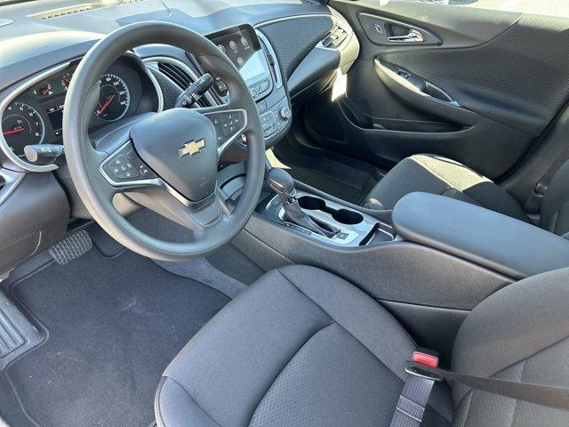 new 2025 Chevrolet Malibu car, priced at $27,440