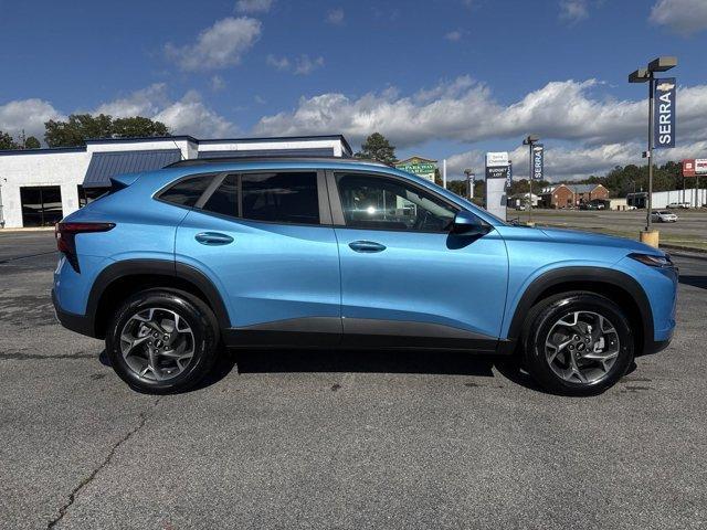 new 2025 Chevrolet Trax car, priced at $24,585