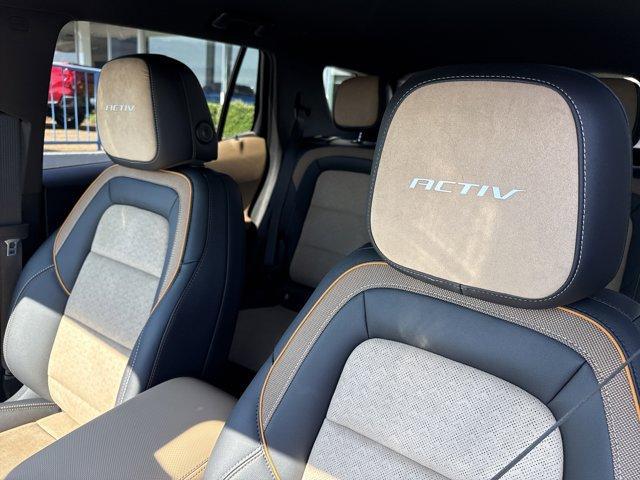 new 2026 Chevrolet Equinox car, priced at $37,610
