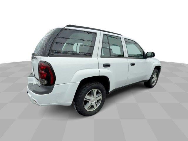 used 2004 Chevrolet TrailBlazer car, priced at $7,888
