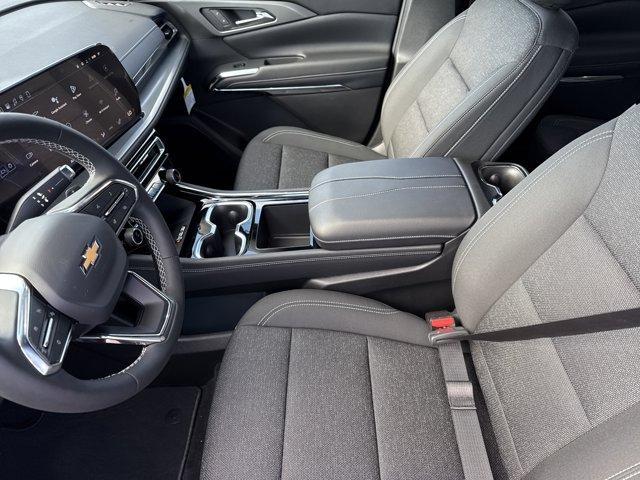 new 2026 Chevrolet Traverse car, priced at $43,615
