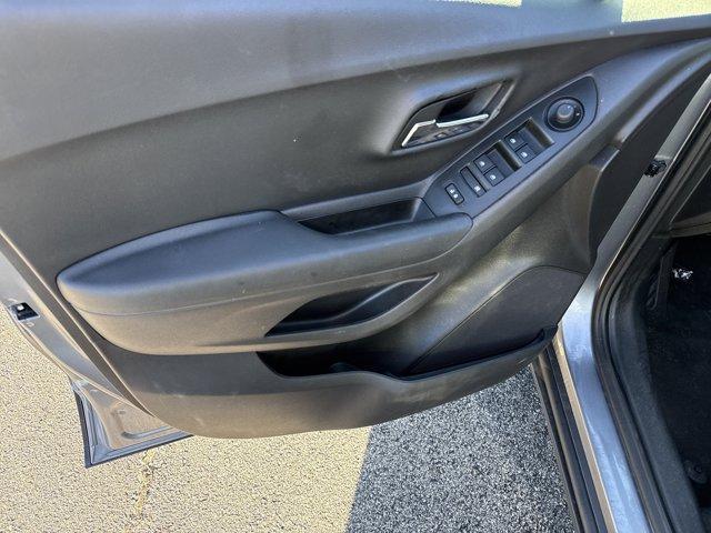 used 2020 Chevrolet Trax car, priced at $13,276
