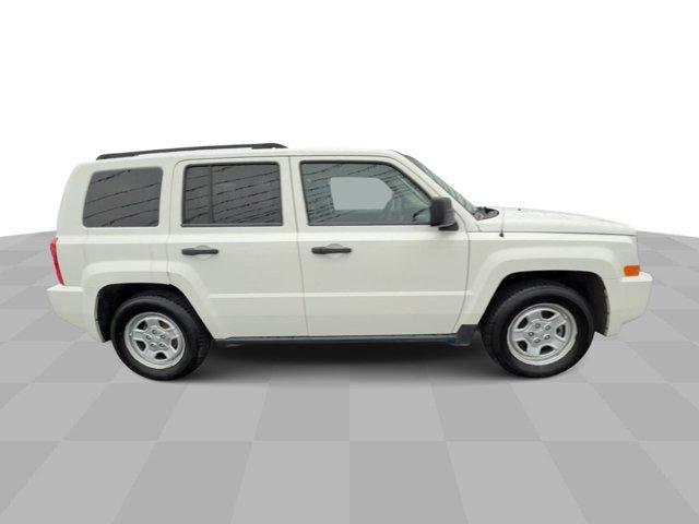 used 2009 Jeep Patriot car, priced at $7,989