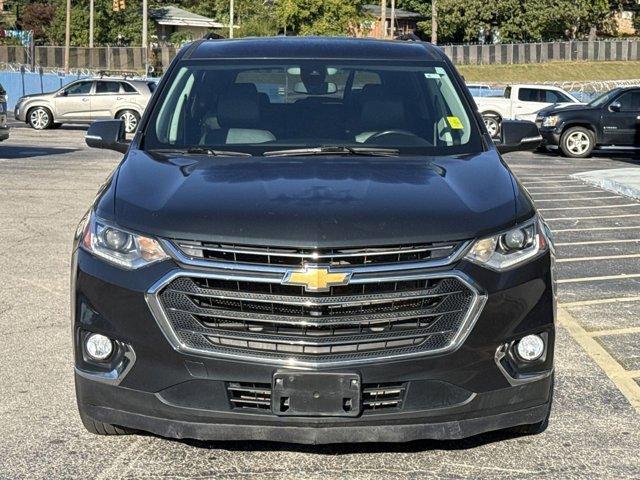 used 2021 Chevrolet Traverse car, priced at $23,989