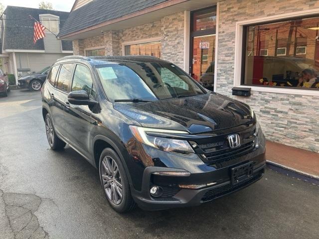 used 2022 Honda Pilot car, priced at $27,946