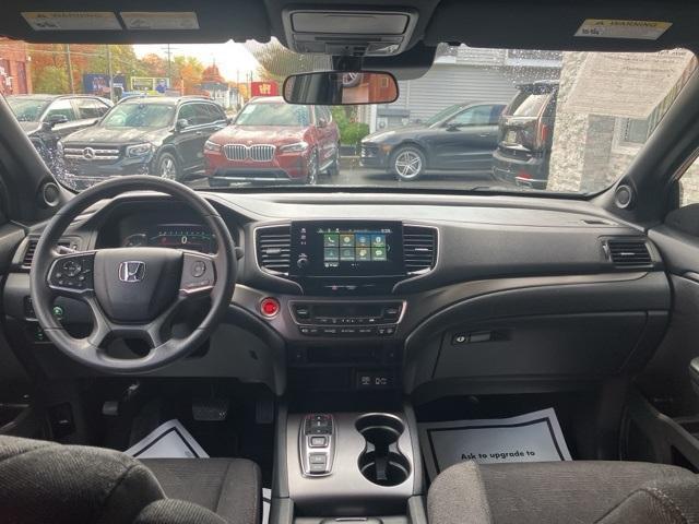 used 2022 Honda Pilot car, priced at $27,946