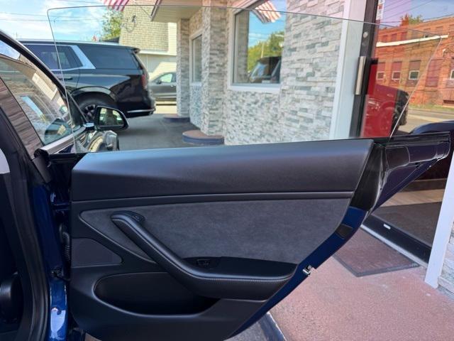 used 2021 Tesla Model 3 car, priced at $28,779