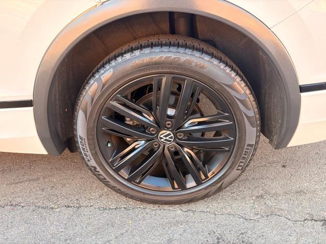 used 2022 Volkswagen Tiguan car, priced at $24,158