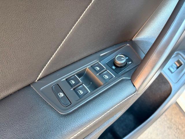 used 2022 Volkswagen Tiguan car, priced at $24,158