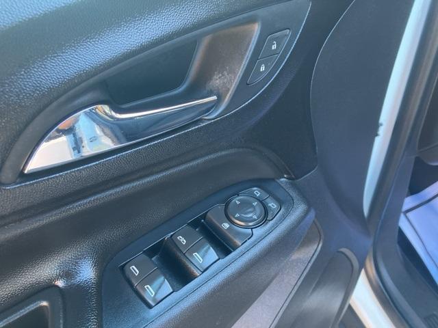 used 2019 Chevrolet Equinox car, priced at $14,182