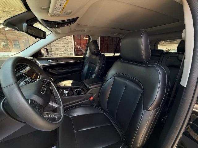 used 2023 Jeep Grand Cherokee 4xe car, priced at $27,285