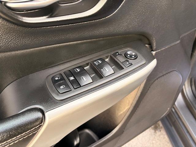 used 2022 Jeep Cherokee car, priced at $19,524