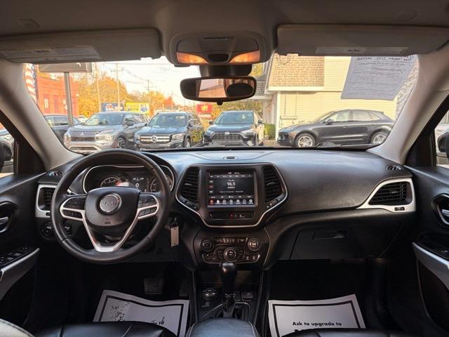 used 2022 Jeep Cherokee car, priced at $19,524