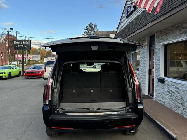 used 2017 Cadillac Escalade car, priced at $32,191