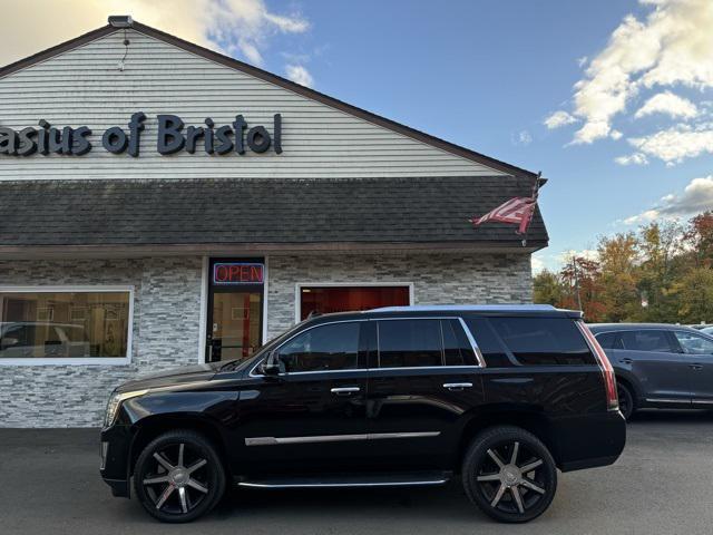 used 2017 Cadillac Escalade car, priced at $32,191