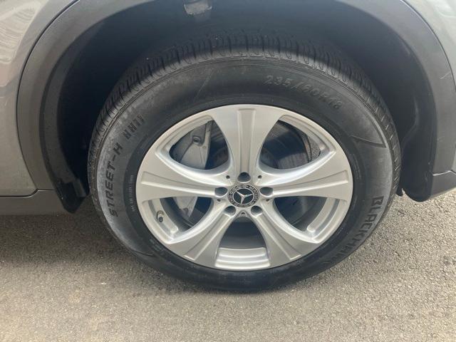 used 2018 Mercedes-Benz GLC 300 car, priced at $18,392