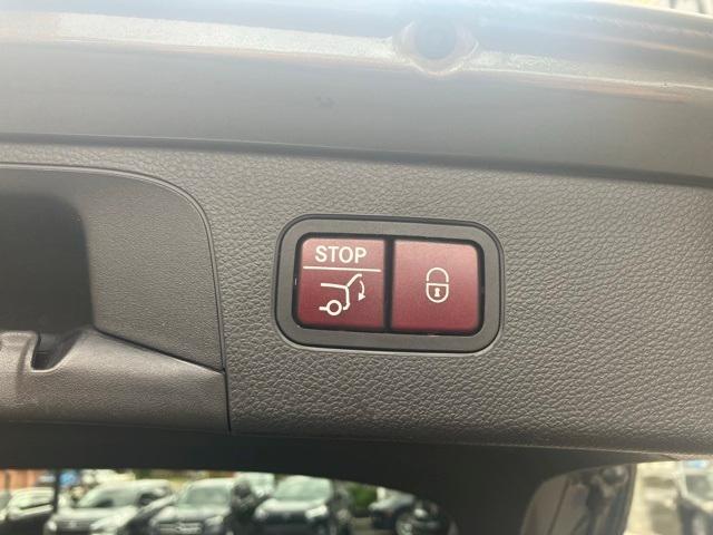 used 2018 Mercedes-Benz GLC 300 car, priced at $18,392