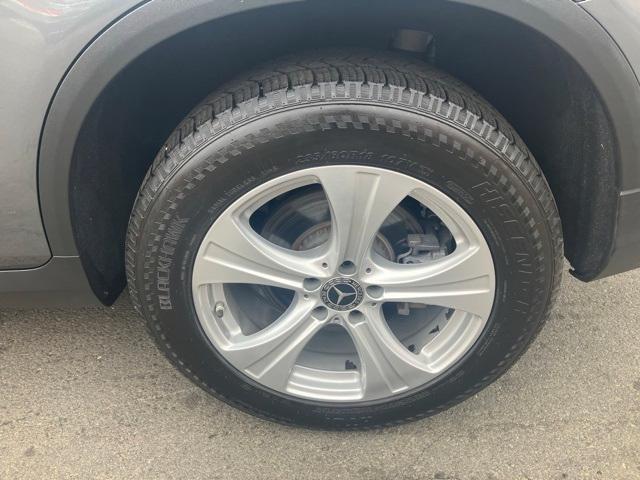 used 2018 Mercedes-Benz GLC 300 car, priced at $18,392