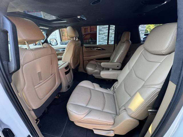 used 2020 Cadillac Escalade ESV car, priced at $38,678