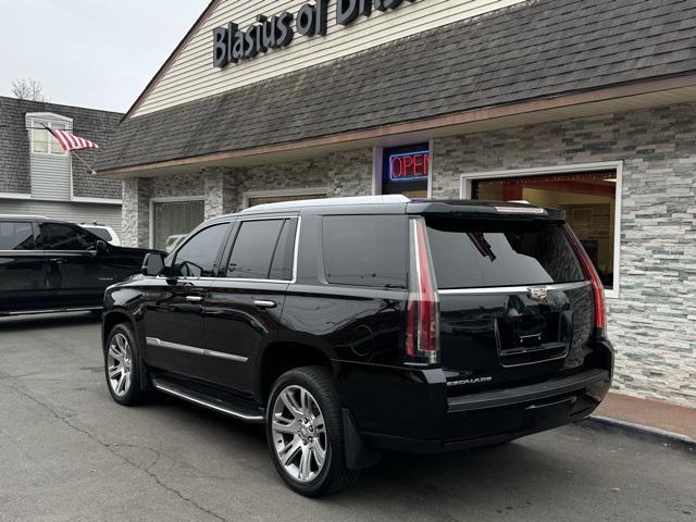 used 2017 Cadillac Escalade car, priced at $29,999