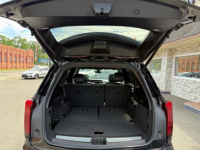 used 2020 Cadillac XT6 car, priced at $21,170