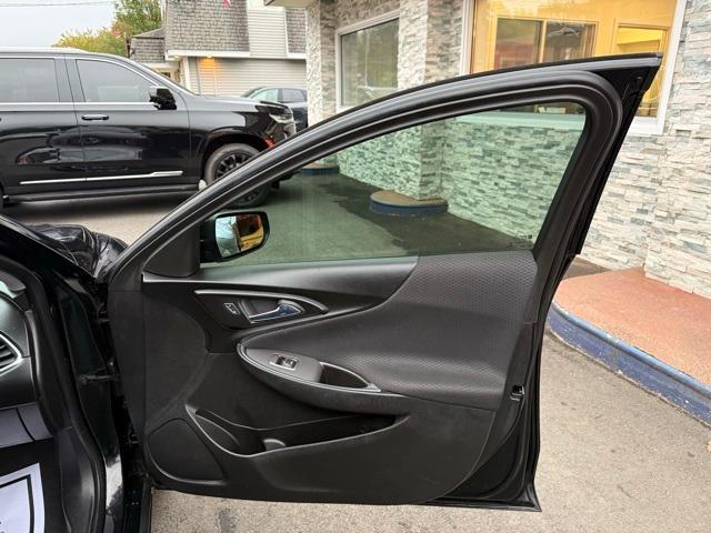 used 2017 Chevrolet Malibu car, priced at $13,138