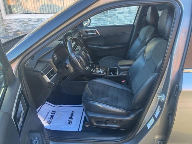 used 2022 Mitsubishi Outlander car, priced at $21,854