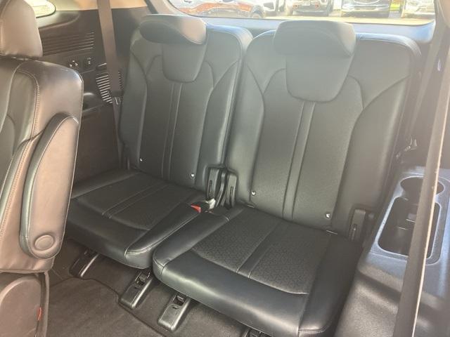 used 2022 Kia Sorento Hybrid car, priced at $26,109