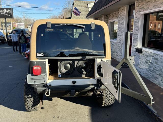 used 1998 Jeep Wrangler car, priced at $8,999