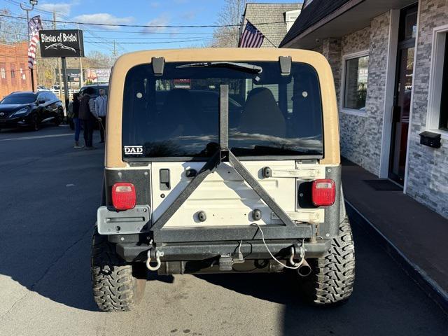 used 1998 Jeep Wrangler car, priced at $8,999