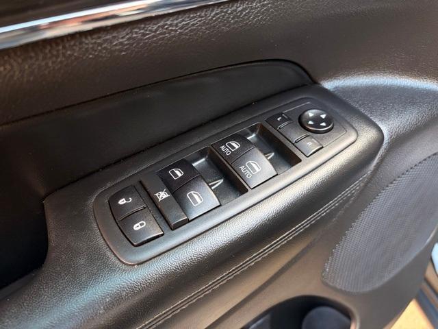 used 2020 Jeep Grand Cherokee car, priced at $23,997