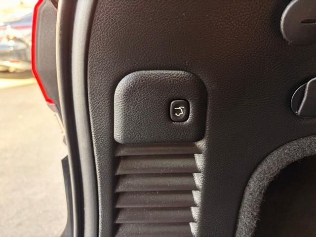 used 2020 Jeep Grand Cherokee car, priced at $23,997