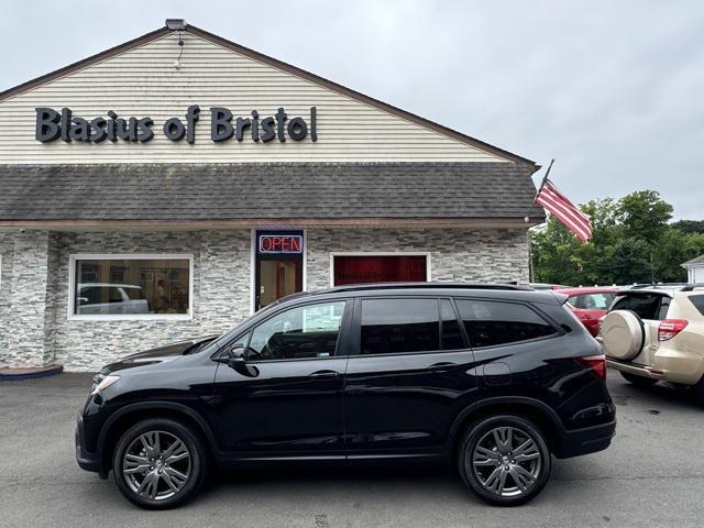 used 2022 Honda Pilot car, priced at $29,499