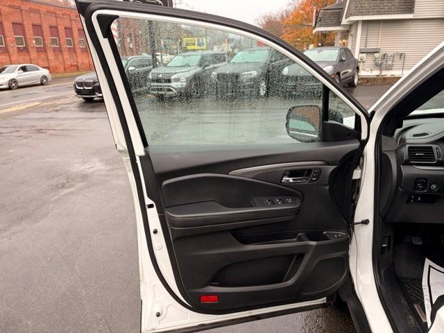 used 2021 Honda Passport car, priced at $25,997