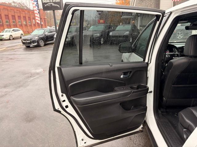 used 2021 Honda Passport car, priced at $25,997